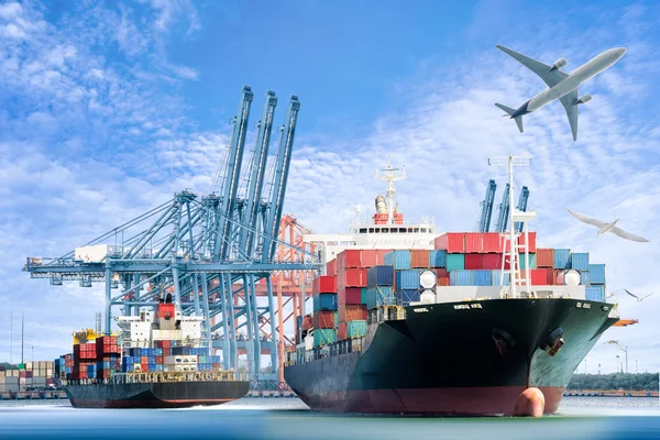 Kontejnerové nákladní lodi a letadla pro logistické import export pozadí a dopravní průmysl. — Stock fotografie