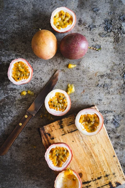 Frutas de la pasión púrpura — Foto de Stock