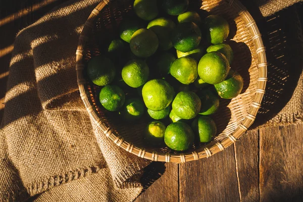 Green lemons group — Stock Photo, Image