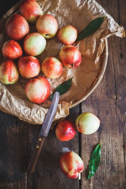 Olgun kırmızı şeftali