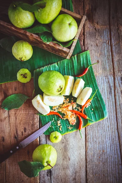 Green Vietnamese Guavas — Stock Photo, Image