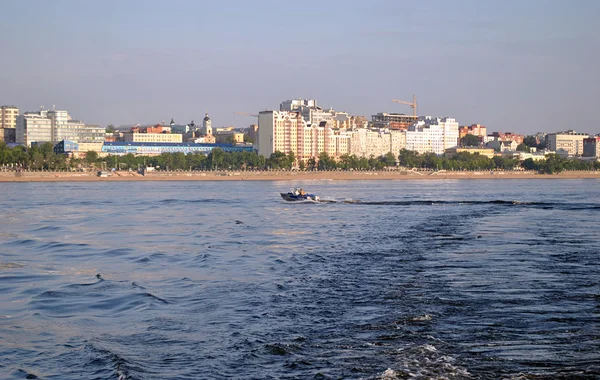 Rusya, Samara Volga Nehri ile şehir panoraması