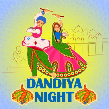 Garba Dandiya gece Navratri Dussehra Festivali oynayan Çift