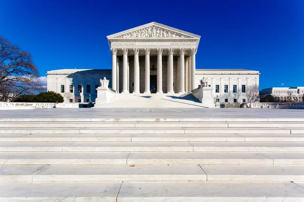 Здание Верховного суда США — стоковое фото