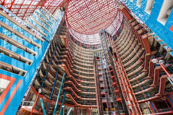 Interieur van de James R. Thompson Center — Stockfoto