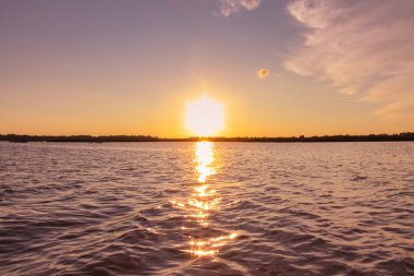 Nero göl günbatımı