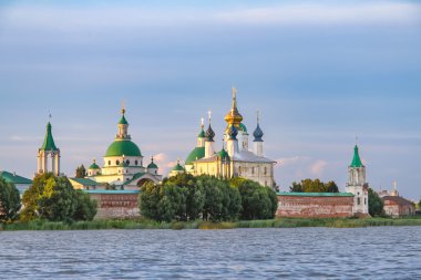 Lake Nero, Rostov büyük Rusya manastır görünümünü