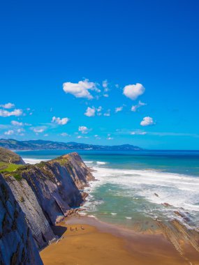 Lekeitio beach Island güneşli