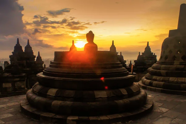 Borobudur Est Temple Bouddhiste Mahayana Monument Compose Neuf Plates Formes — Photo