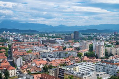 Castle, Slovenya'nın başkenti Ljubljana şehir görüntüleyin
