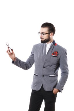 şık adam makas tanıtır.