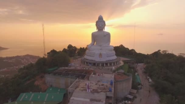 Phuket Big Buddha on the mountain — Stock video
