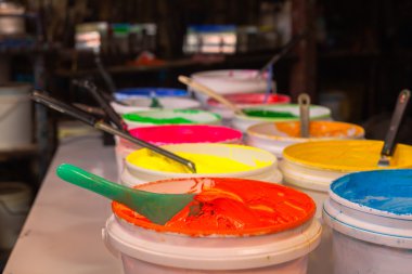 Turuncu plastisol mürekkep baskı tee gömlek için