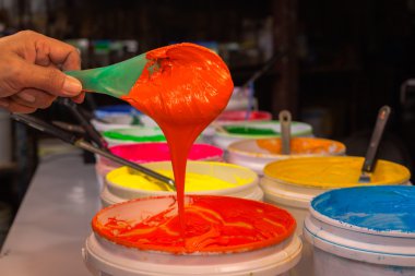 Turuncu plastisol mürekkep baskı tee gömlek için