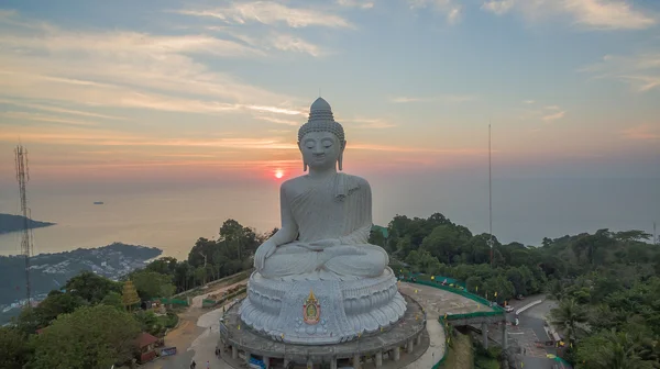 Le Grand Bouddha de Phuket est l'un des — Photo