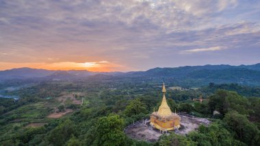 golden pagoda on Sunset 