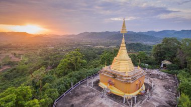 golden pagoda on Sunset 