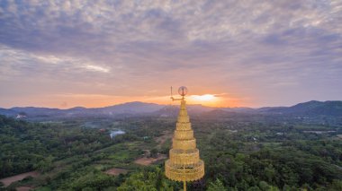 golden pagoda on Sunset 