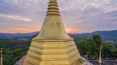 golden pagoda on Sunset 