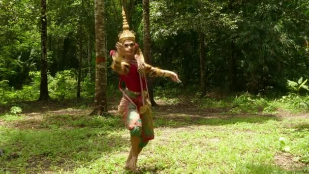Klassische, volkstümliche und regionale Tänze Thailands — Stockvideo