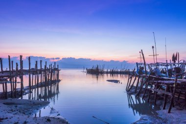 balıkçılık için gitmek yoludur