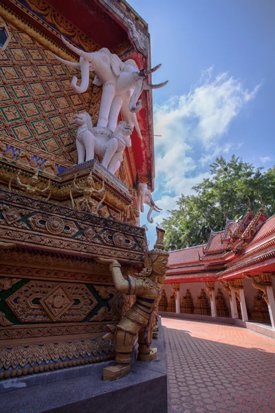 Arte alrededor de la base de pagoda — Foto de Stock