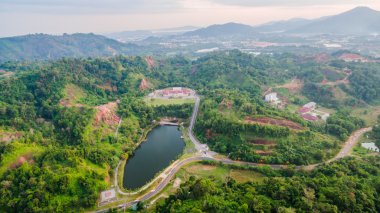 maden müzesi önünde gölet