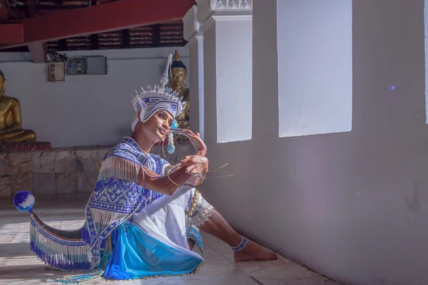 Nora danse classique, folklorique et régionale de Thaïlande — Photo
