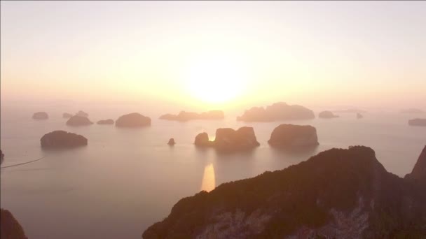 Letecká fotografie v zálivu Phang Nga — Stock video