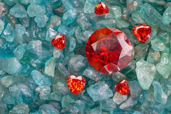 Καρδιά Σχήμα Ρουμπινί Κόκκινο Διαμάντι Ακατέργαστο Ruby Gemstone Ακατέργαστο Ουρανό — Φωτογραφία Αρχείου