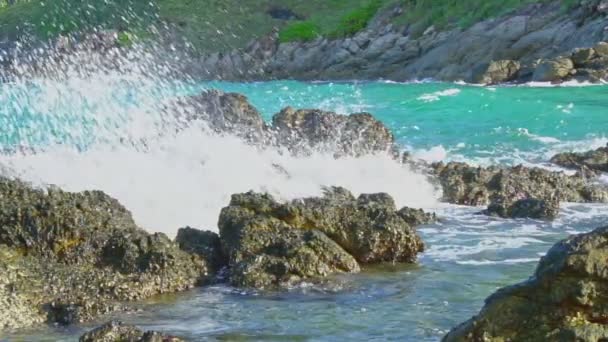 Vídeo Cámara Lenta Las Olas Golpeando Arrecife Largo Playa Yanui — Vídeo de stock