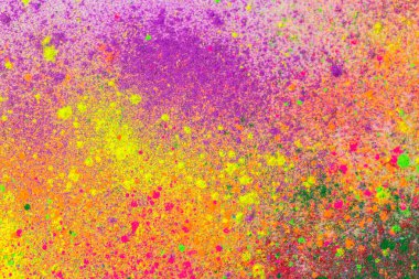 Zemindeki çeşitli renklerin üst görünümü katmanlar halinde dizilmiş güzel ve boyutsal görünüyor.