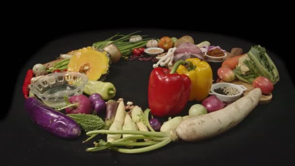 Legumes Frescos Filés Peixe Fresco Especiarias São Colocados Uma Mesa — Vídeo de Stock