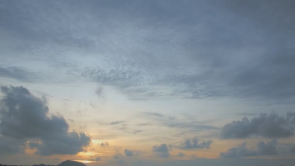 Moln Rör Sig Fantastisk Himmel Scen Färgglada Romantisk Himmel Solnedgång — Stockvideo