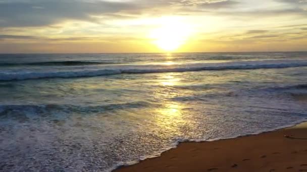 Meereswellen Nahtloser Schleife Weißen Sandstrand Von Phuket Spazieren Sie Bei — Stockvideo
