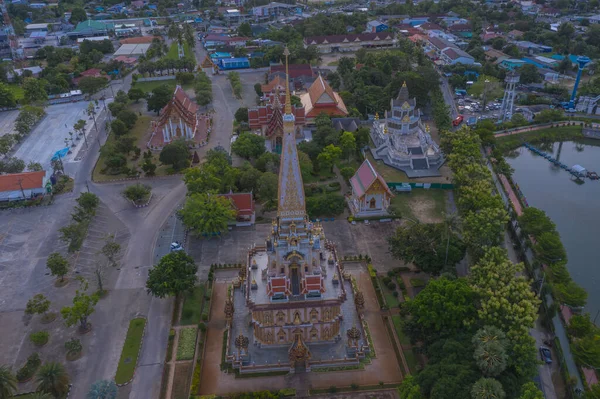 Vista Panorámica Aérea Paisaje Puesta Sol Por Encima Pagoda Chalong — Foto de Stock