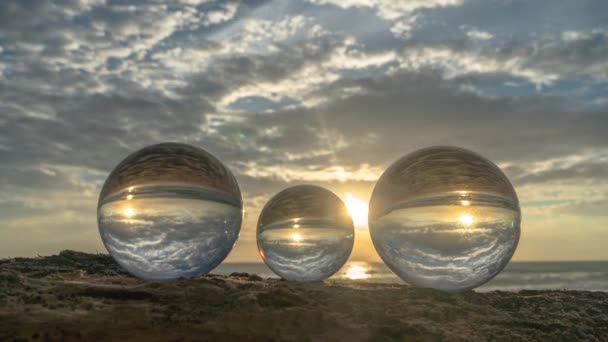 Time Lapse Sunset Sea Three Crystal Balls Place Wood Next — Αρχείο Βίντεο