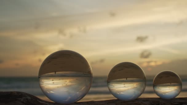 Coucher Soleil Doré Dessus Mer Intérieur Boules Cristal — Video