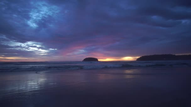 Sarı Günbatımında Güzel Bir Bulut Doğa Videosu Yaratıcı Doğa Seyahat — Stok video