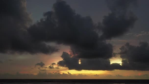 Widok Morze Letni Dzień Zachodzie Słońca — Wideo stockowe