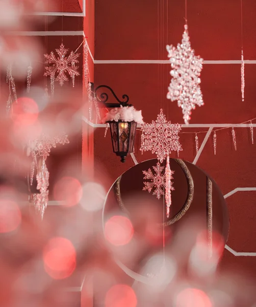 Рождественские украшения в красном цвете — стоковое фото