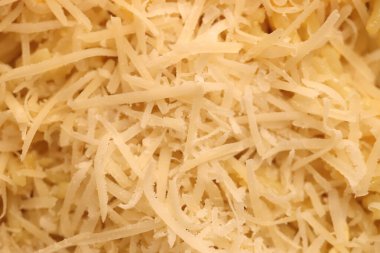 Spagetti dokusunu dolduruyorum. Peynirli makarna. Parmesanlı makarna..