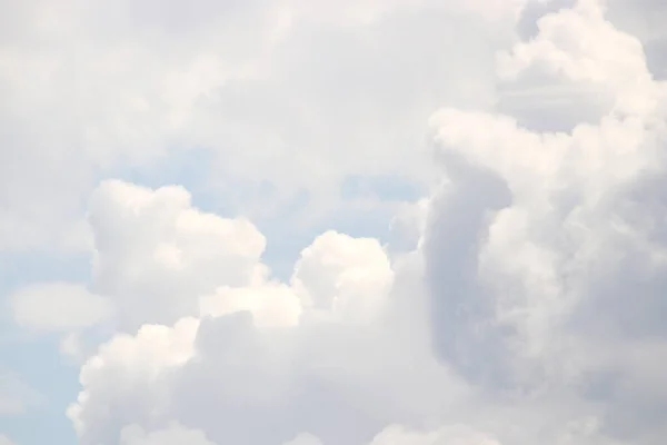 Blauer Himmel Wolken Fantastischen Hintergrund Gefüllter Hintergrund Stockfoto