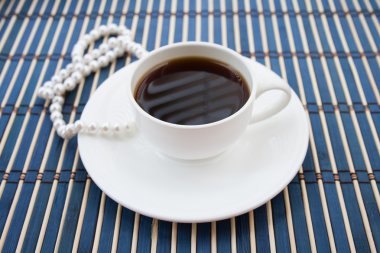 Beyaz İnci - vintage tarzı ile kahve fincan