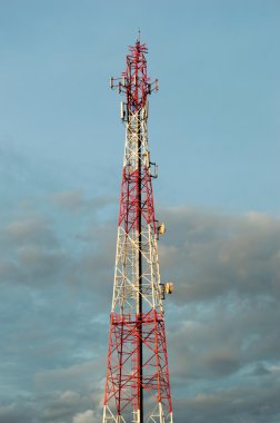 Cep telefonu anten sistemi 3g ile telekomünikasyon Kulesi