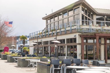 Edmonds, Marina Beach Parkı, WA, 03.13.2025 - Deniz parkı bölgesindeki restoranlar