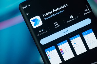 Dhaka, Bangladeş 07 Aralık 2025: Akıllı Telefon ekranında Güç Otomatiği uygulaması. Otomat, Microsoft Corporation tarafından geliştirilen ücretsiz bir web tarayıcısıdır..