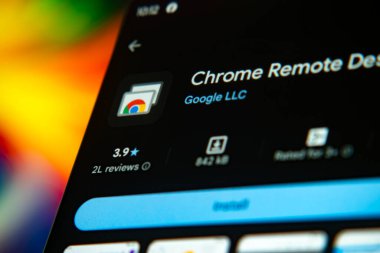 Dhaka, Bangladeş 26 Aralık 2025: Google Play Store üzerinde Chrome Uzaktan Masaüstü uygulama logosu .