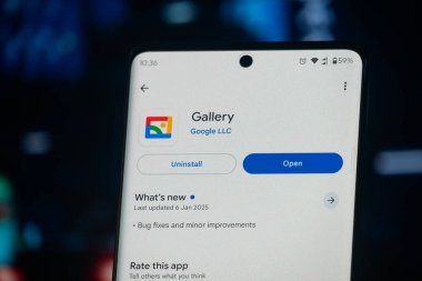 Dhaka, Bangladeş 26 Aralık 2025: Google Gallery Alphabet App Product Software on Mobile Phone Screen Play Store