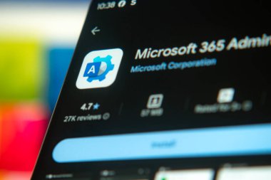 Dhaka, Bangladeş 26 Aralık 2025: Microsoft 365 Yönetim Güvenlik uygulaması kurulacak